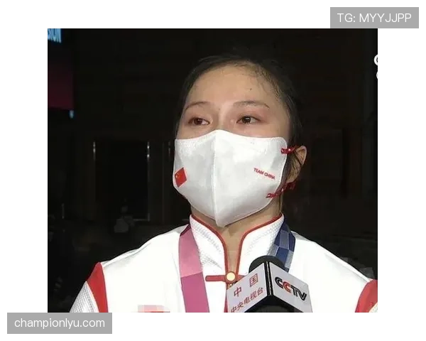 廖秋云训练完直接拎爱马仕去吃米其林？