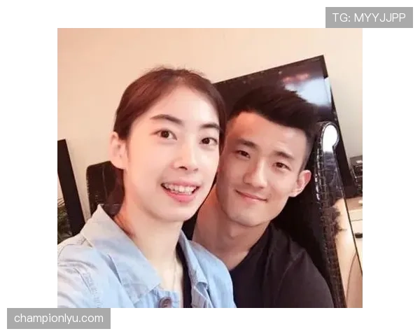 谌龙退役后天天带娃买菜，谁还记得他拿奥运金牌那会儿？